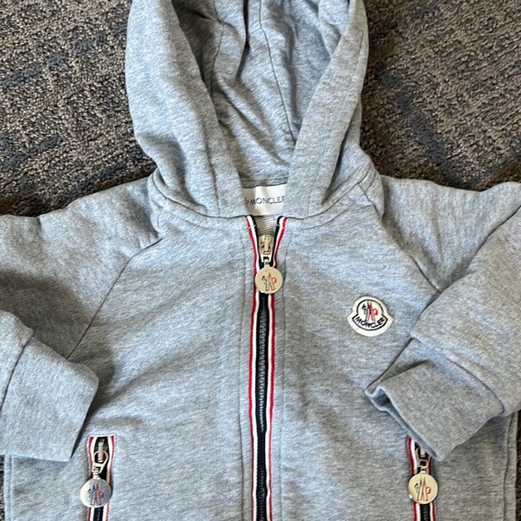 Moncler Zipup - Picture 2 of 6